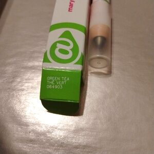 Mary Kay At Play Eye Crayon/Eyeliner Green Tea The Vert